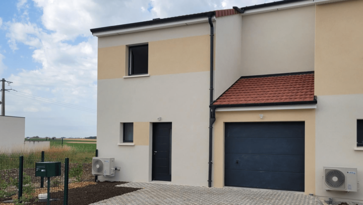 maison magny sur tille