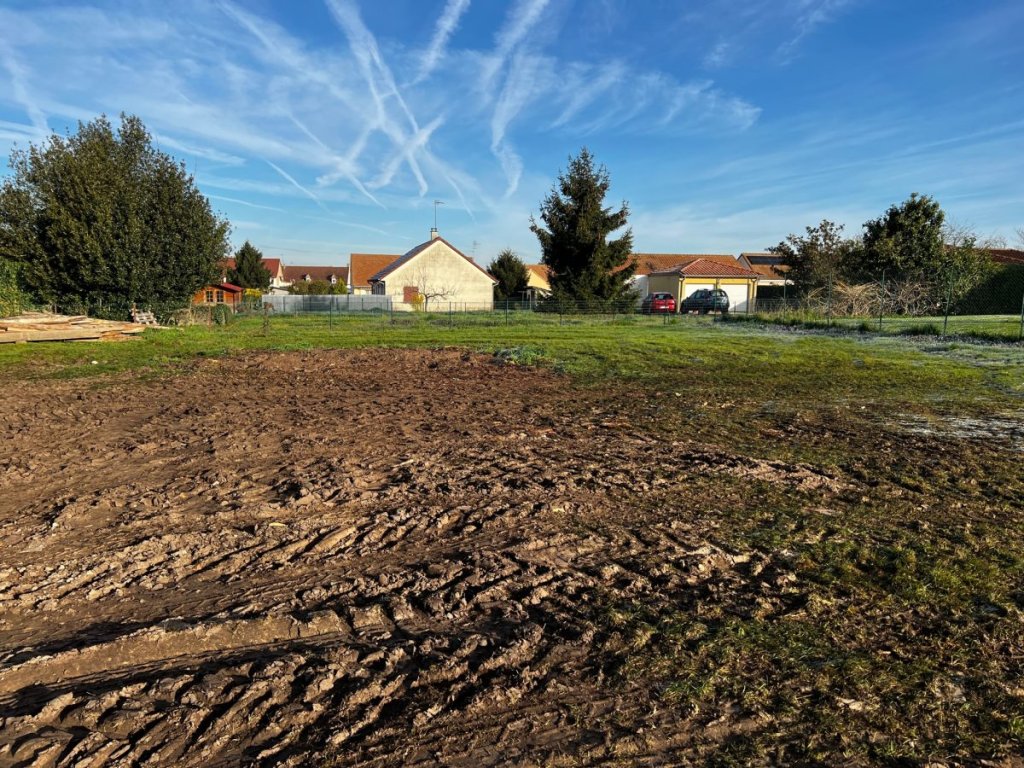 Terrain 71 - Saint Marcel